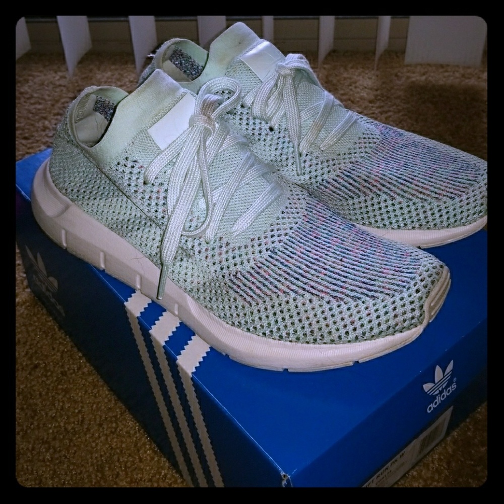 Women's Adidas Primeknit shoes
